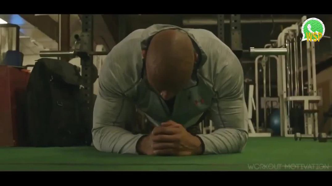 The Rock Dwayne Johnson Working out At JYM